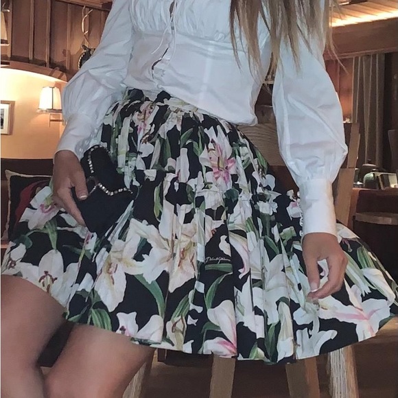 Dolce & Gabbana Skirt - Picture 7 of 8